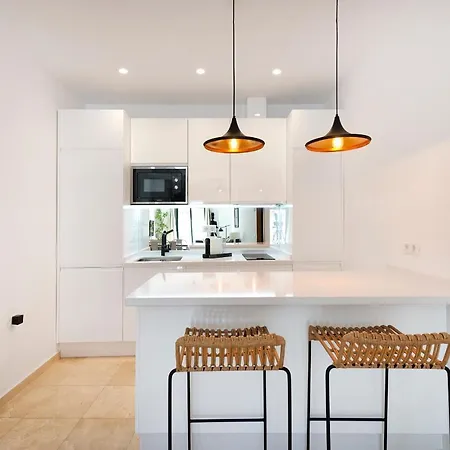 Orange Square Apartment Marbella