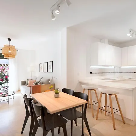 Apartment Orange Square Marbella