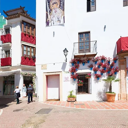 Apartment Orange Square Marbella